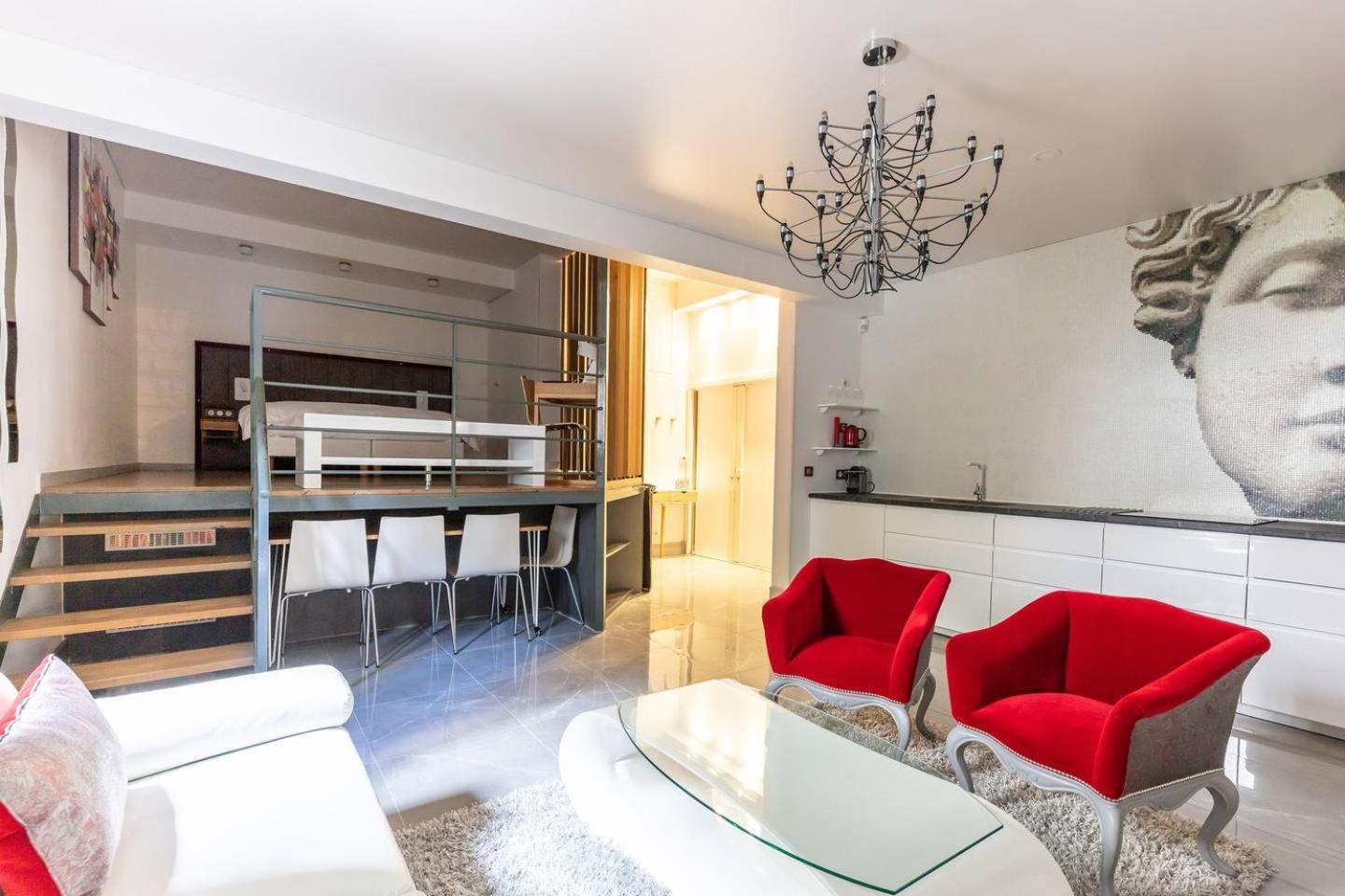 Home In Paris Marais Elegant Flat In Old Paryż Zewnętrze zdjęcie